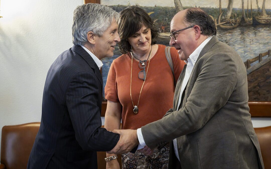 Manuel Muiños se reúne con el ministro del Interior para impulsar mejoras en la atención a las adicciones en el ámbito penitenciario
